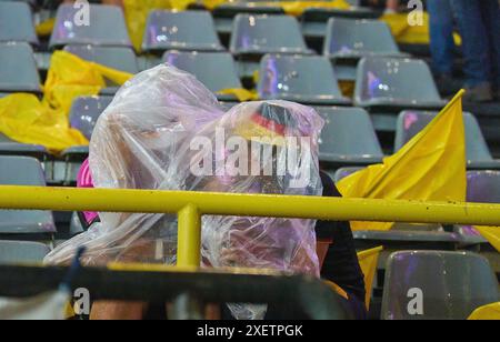 Dortmund, Deutschland. Juni 2024. Unwetter-Gewitter erneuern das beste 16-Spiel DEUTSCHLAND - DÄNEMARK bei der UEFA-Europameisterschaft 2024 am 29. Juni 2024 in Dormund, Deutschland. Fotograf: ddp Images/STAR-Images Credit: ddp Media GmbH/Alamy Live News Stockfoto