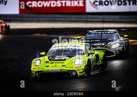 92 JAMINET Mathieu (fra), CAMPBELL Matt (aus), MAKOWIECKI Frederic (fra), Porsche 911 GT3 R, Action während des CrowdStrike 24 Stunden von Spa 2024, 2. Rennen des GT World Challenge Europe Endurance Cup 2024, 26. Bis 30. Juni 2024 auf dem Circuit de Spa-Francorchamps in Stavelot, Belgien Stockfoto