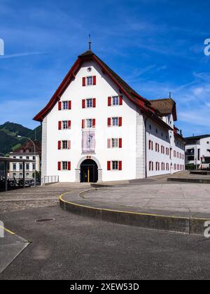 Schwyz, Schweiz - 18. Juni 2024: Gebäude des schweizerischen Nationalmuseums - schweizerisches Nationalmuseum in Schwyz Stockfoto