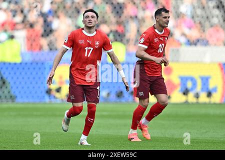 BERLIN, DEUTSCHLAND - 29. JUNI: Ruben Vargas aus der Schweiz feiert, nachdem er im Achtelfinale der UEFA EURO 2024 im Olympiastadion am 28. Juni 2024 in Berlin das zweite Tor für sein Team erzielt hat. Foto: Sebastian Frej Credit: Sebo47/Alamy Live News Stockfoto