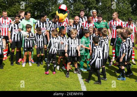 Schiedam, Niederlande. 30. Juni 2024. SCHIEDAM 29-6-24, Sportpark Thurlede, Saison 2024/2025, dutch eredivisie, Excelsior 20 - Sparta (freundlich), Credit: Pro Shots/Alamy Live News Stockfoto