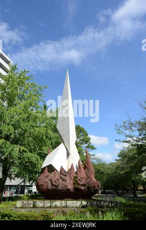 Das Denkmal für den Wiederaufbau von Kriegsschäden in Kagoshima, Japan. Stockfoto