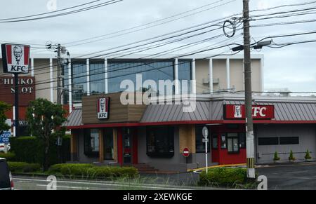 Ein KFC-Restaurant in den Vororten von Kagoshima, Japan. Stockfoto