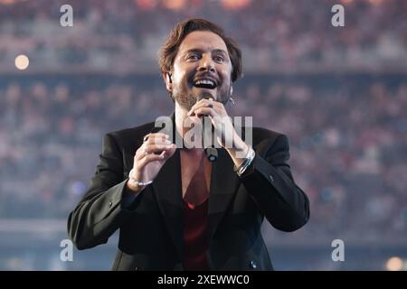 Madrid, Spanien. Juni 2024. Sänger Manuel Carrasco tritt während des Konzerts im Santiago Bernabéude Stadium Madrid auf, 29. Juni 2024 Spanien Credit: SIPA USA/Alamy Live News Stockfoto