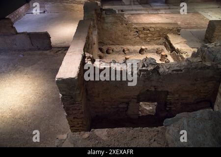 Römische Mozaik in Domus dell'Ortaglia, römischer Domus von I bis IV n. Chr. im Museo di Santa Giulia (Stadtmuseum Santa Giulia) im Klosterkomplex von San Salvat Stockfoto