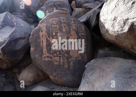 Die Hungersnot Stela (altägyptische Inschriften in ägyptischen Hieroglyphen auf der Insel Sehel in Assuan, Ägypten) Stockfoto