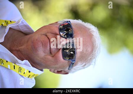 Cesenatico, Italien. 30. Juni 2024. Soudal Quick-Step-CEO Patrick Lefevere wurde zu Beginn der zweiten Etappe des Tour de France-Radrennens 2024 von Cesenatico, Italien nach Bologna, Italien (198 km) am gezeigt. Die 111. Ausgabe der Tour de France beginnt am Samstag, den 29. Juni und endet am 21. Juli in Nizza. BELGA FOTO JASPER JACOBS Credit: Belga News Agency/Alamy Live News Stockfoto