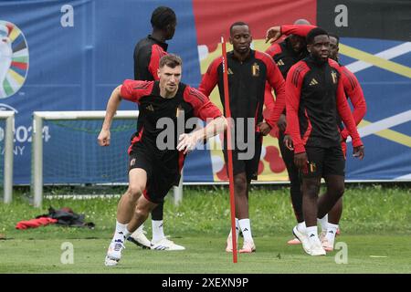 Freiberg, Deutschland. 30. Juni 2024. Der belgische Thomas Meunier wurde während eines Trainings der belgischen Fußballnationalmannschaft Red Devils am Sonntag, den 30. Juni 2024, in ihrem Basislager in Freiberg am Neckar während der Fußball-Europameisterschaft 2024, dargestellt. Am Montag treffen die Roten Teufel in der Achtelrunde auf Frankreich. BELGA FOTO BRUNO FAHY Credit: Belga News Agency/Alamy Live News Stockfoto