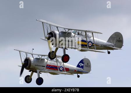 . Gloster, Gladiator, G-GOOD, G-AMRA, Duxford. Display, Old Warden, Biggleswade, Bedfordshire, England, Vereinigtes Königreich. Stockfoto