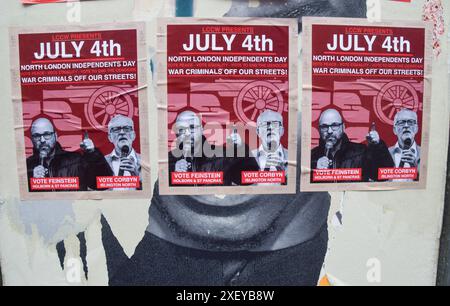 London, Großbritannien. 30. Juni 2024. Plakate in King's Cross ermutigen die Menschen, bei den britischen Parlamentswahlen am 4. Juli für die unabhängigen Kandidaten Andrew Feinstein und Jeremy Corbyn zu stimmen. Quelle: Vuk Valcic/Alamy Live News Stockfoto