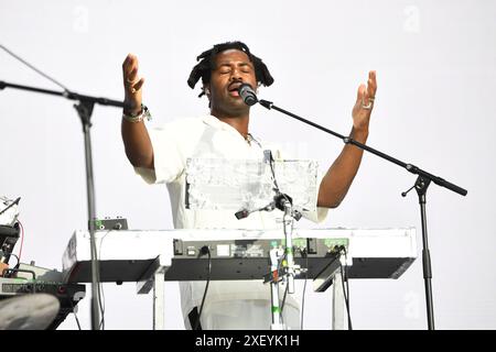 LONDON, ENGLAND - 29. JUNI: Sampha tritt am 29. Juni 2024 im British Summer time Hyde Park auf. CAP/MAR ©MAR/Capital Pictures Credit: Capital Pictures/Alamy Live News Stockfoto