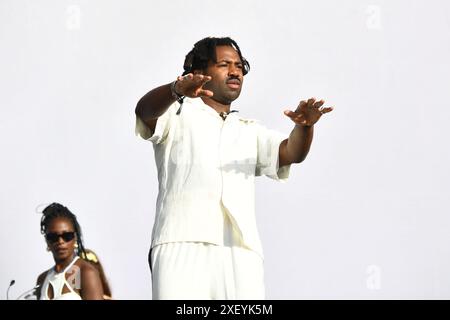 LONDON, ENGLAND - 29. JUNI: Sampha tritt am 29. Juni 2024 im British Summer time Hyde Park auf. CAP/MAR ©MAR/Capital Pictures Credit: Capital Pictures/Alamy Live News Stockfoto