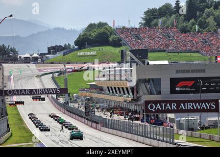 Spielberg, Österreich. 30. Juni 2024. Der Start des Rennens. 30.06.2024. Formel-1-Weltmeisterschaft, Rd 11, Großer Preis Von Österreich, Spielberg, Österreich, Wettkampftag. Das Foto sollte lauten: XPB/Alamy Live News. Stockfoto