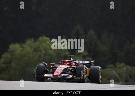 Spielberg, Österreich, 30.06.2024, 16 LECLERC Charles (mco), Scuderia Ferrari SF-24, Aktion während des Formel 1 Qatar Airways Austrian Grand Prix 2024, 11. Runde der Formel-1-Weltmeisterschaft 2024 vom 28. Bis 30. Juni 2024 auf dem Red Bull Ring in Spielberg, Österreich Stockfoto