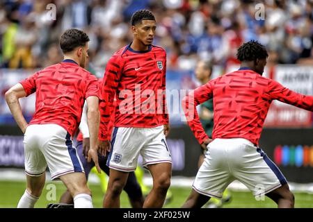 Gelsenkirchen, Deutschland. 30. Juni 2024. GELSENKIRCHEN, 30-06-20204, Stadion Veltins Arena, Fußball-Europameisterschaft Euro2024, Achtelfinale Spiel Nr. 40 zwischen England und der Slowakei. England Spieler Jude Bellingham Credit: Pro Shots/Alamy Live News Stockfoto