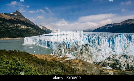 Perito Moreno Gletscher, Los Glaciares Nationalpark, Lago Argentino Departement, Provinz Santa Cruz, Patagonien, Republik Argentinien. Stockfoto