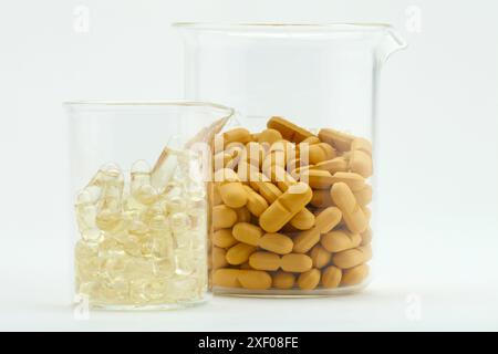 Proben von Kapseln und Tabletten, Generika, Pharmazeutische Anlage, Arzneimittelherstellung, Forschungszentrum, Apotheke, Bereich Gesundheit Stockfoto