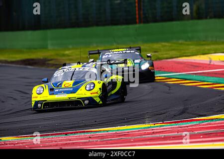 Stavelot, Belgique. 30. Juni 2024. 96 NIEDERHAUSER Patric (Che), MÜLLER Sven (deu), ANDLAUER Julien (fra) Porsche 911 GT3 R, Aktion während des CrowdStrike 24 Hours of Spa 2024, 2. Rennen des GT World Challenge Europe Endurance Cup 2024, 26. Bis 30. Juni 2024 auf dem Circuit de Spa-Francorchamps in Stavelot, Belgien - Foto Damien Saulnier/DPPI Credit: DPPI Media/Alamy Live News Stockfoto