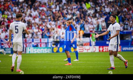 Gelsenkirchen, Deutschland. 30. Juni 2024. David Strelec (Slowakei) England - Slowakei England - Slowakei .06,2024 Credit: Moritz Muller/Alamy Live News Stockfoto