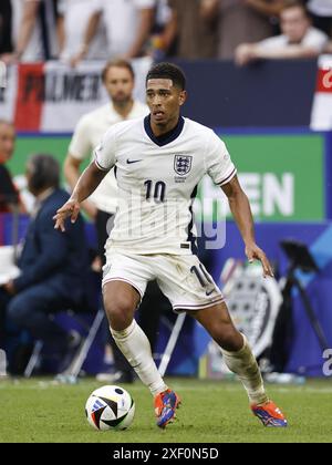 GELSENKIRCHEN - Jude Bellingham aus England beim Achtelfinale der UEFA EURO 2024 zwischen England und der Slowakei in der Arena AufSchalke am 30. Juni 2024 in Gelsenkirchen. ANP | Hollandse Hoogte | MAURICE VAN STEEN Stockfoto