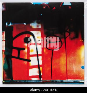 Bildcover der Sieben-Inch-Single-Version von The Fly von U2, die 1991 veröffentlicht wurde Stockfoto
