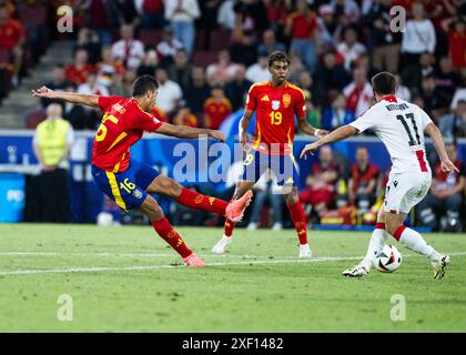 Köln, Deutschland. 30. Juni 2024. Köln, RheinEnergieStadion, 30.06.2024: Rodri von Spanien erzielt beim Spiel UEFA-Europameisterschaft 2024 Spanien gegen Georgien das 1:1 Tor. Quelle: Mika Volkmann/Alamy Live News Stockfoto