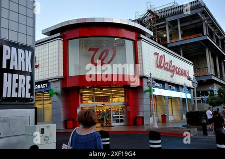 las Vegas / Nevada USA / 07. September 2019 / Walgreens Apotheke und Einkaufszentrum . (Foto. Francis Dean/Deanpices) Stockfoto