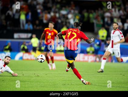 Köln, Deutschland. 30. Juni 2024. Köln, RheinEnergieStadion, 30.06.2024: Nico Williams erzielt beim Spiel UEFA-Europameisterschaft 2024 Spanien gegen Georgien das 3:1 Tor. Quelle: Mika Volkmann/Alamy Live News Stockfoto