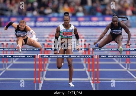 Manchester, England am Samstag, 29. Juni 2024. Cindy Sember gewinnt die 100-m-Hürden während der Microplus UK Athletics Championships am Samstag, den 29. Juni 2024, in der Manchester Regional Arena in Manchester, England. (Foto: Pat Scaasi | MI News) Credit: MI News & Sport /Alamy Live News Stockfoto