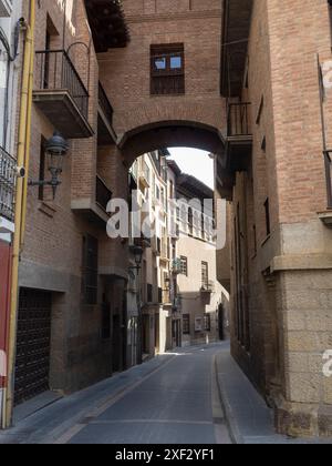 Die Stadt barbastro befindet sich in der Provinz huesca. Hauptstadt von somontano. Somontano-Weine. Weinkeller Stockfoto