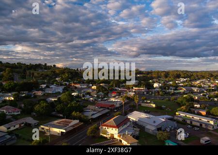 Aus der Vogelperspektive des kleinen historischen Dorfes Yarraman in der Toowoomba Region South East Queensland Australien Stockfoto