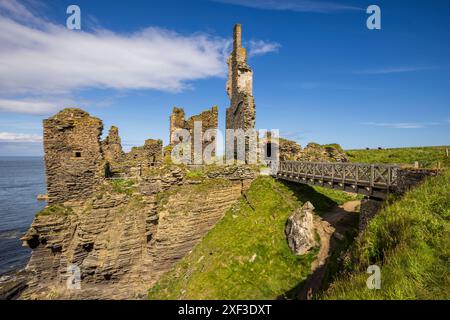 Castle Sinclair in der Bucht von Sinclair, Caithness, Schottland Stockfoto