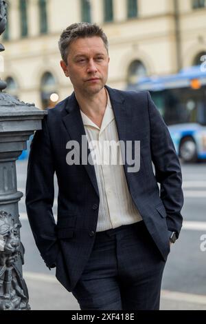 München, Deutschland. Juli 2024. Adrian Topol bei der Sommerbrise im Rahmen der Filmfestspiele München. Quelle: Peter Kneffel/dpa/Alamy Live News Stockfoto