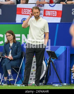 Gelsenkirchen, Deutschland. 30. Juni 2024 - England gegen Slowakei - UEFA Euro 2024 - R16 - Gelsenkirchen. England Manager Gareth Southgate. Bild : Mark Pain / Alamy Live News Stockfoto