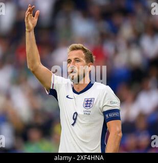 30. Juni 2024 - England gegen Slowakei - UEFA Euro 2024 - R16 - Gelsenkirchen. Harry Kane in Aktion. Bild : Mark Pain / Alamy Live News Stockfoto