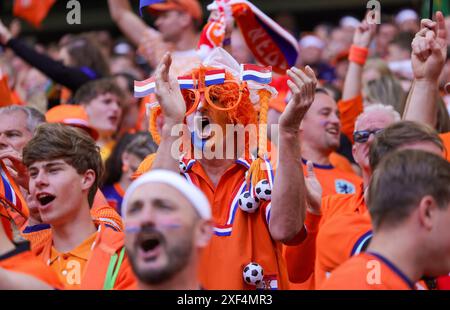 Hamburg, Deutschland. Juni 2024. firo : 16.06.2024, Fußball: UEFA EURO 2024, EM, Europameisterschaft 2024, Gruppenphase, M07, Match 07, Polen Polen - Niederlande Niederlande Niederlande Niederlande 1:2 Fans der Niederlande Credit: dpa/Alamy Live News Stockfoto