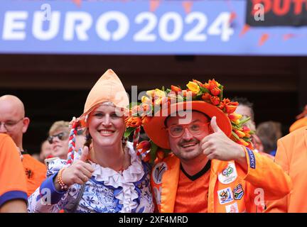 Hamburg, Deutschland. Juni 2024. firo : 16.06.2024, Fußball: UEFA EURO 2024, EM, Europameisterschaft 2024, Gruppenphase, M07, Match 07, Polen Polen - Niederlande Niederlande Niederlande Niederlande 1:2 Fans der Niederlande Credit: dpa/Alamy Live News Stockfoto