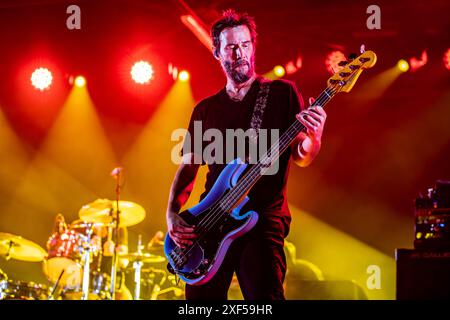 Turin Italien. 30. Juni 2024. Die amerikanische Alternative-Rock-Band DOGSTAR tritt live auf der Bühne im OGR Torino während der „OGR Sonic City“ auf. Vermerk: Rodolfo Sassano/Alamy Live News Stockfoto