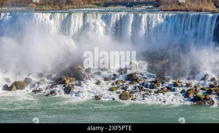 Panoramablick auf die Niagarafälle, amerikanische Seite, Niagarafälle, Kanada. Stockfoto