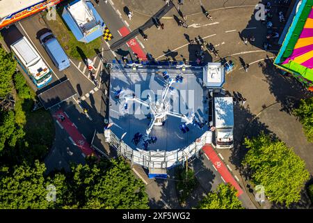 Luftaufnahme, Himmelsmesse an der Berger Straße am Saalbau Witten, Jetlag Karussell, Witten, Ruhrgebiet, Nordrhein-Westfalen, Deutschland, Luftbild, ASC Stockfoto