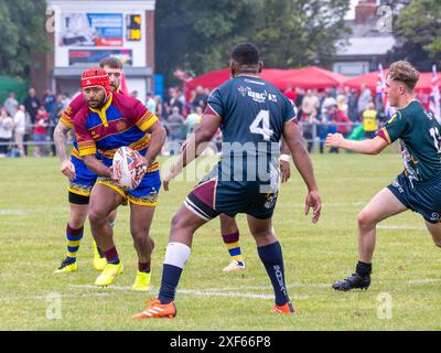 Drei Spiele der Rugby League wurden am Armed Forces Day in Warrington für die Tom Sephton Trophy ausgetragen, einen jungen Soldaten aus Warrington, der in AK leider getötet wurde Stockfoto