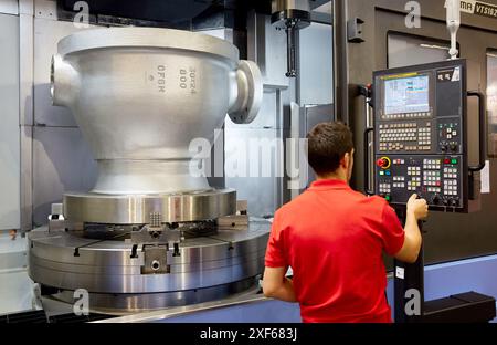 Fräsen, Bearbeitungszentrum, CNC-Werkzeugmaschine Biennale, Bilbao Exhibition Center, BEC, Bilbao, Bizkaia, Baskenland, Spanien. Stockfoto