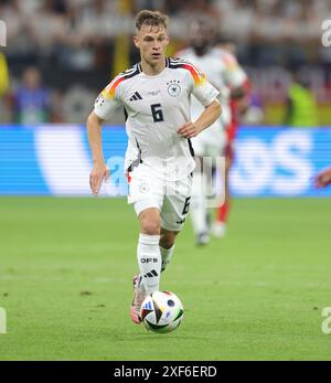 Dortmund, Deutschland. Juni 2024. firo : 23.06.2024, Fußball: UEFA EURO 2024, EM, Europameisterschaft 2024, Gruppenphase, M25, Match 25 Schweiz - Deutschland 1:1 Joshua Kimmich of Germany Individual Action Credit: dpa/Alamy Live News Stockfoto