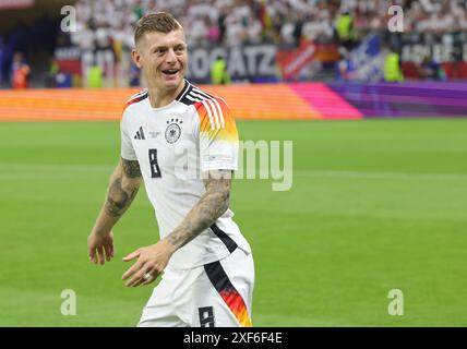 Dortmund, Deutschland. Juni 2024. firo : 23.06.2024, Fußball: UEFA EURO 2024, EM, Europameisterschaft 2024, Gruppenphase, M25, Match 25 Schweiz - Deutschland 1:1 Toni Kroos von Deutschland Gesten Credit: dpa/Alamy Live News Stockfoto