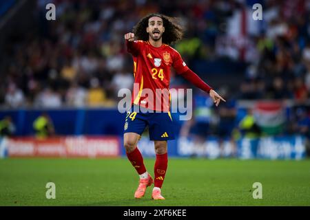 Köln, Deutschland. 30. Juni 2024. Marc Cucurella von Spanien gibt während des Achtelfinale der UEFA EURO 2024 Gesten. Quelle: Nicolò Campo/Alamy Live News Stockfoto