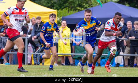 Drei Spiele der Rugby League wurden am Armed Forces Day in Warrington für die Tom Sephton Trophy ausgetragen, einen jungen Soldaten aus Warrington, der in AK leider getötet wurde Stockfoto