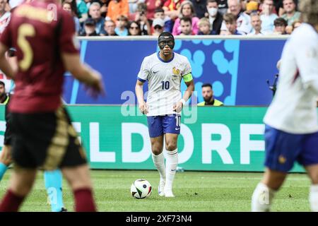 Düsseldorf, Deutschland. Juli 2024. Kylian Mbappe aus Frankreich, dargestellt während eines Fußballspiels zwischen Frankreich und der belgischen Fußballnationalmannschaft Red Devils am Montag, dem 1. Juli 2024 in Düsseldorf, dem Achtelfinale der UEFA Euro 2024. BELGA FOTO BRUNO FAHY Credit: Belga News Agency/Alamy Live News Stockfoto