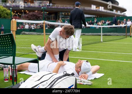 London, Großbritannien. Juli 2024. LONDON, ENGLAND - 1. JULI: Tallon Griekspoor der Niederlande während des ersten Tages des Wimbledon 2024 im All England Lawn Tennis and Croquet Club am 1. Juli 2024 in London, England. (Foto: Marleen Fouchier/BSR Agency) Credit: BSR Agency/Alamy Live News Stockfoto