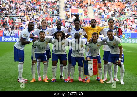 Düsseldorf, Deutschland. Juli 2024. Team (Frankreich) beim Spiel der UEFA Euro Deutschland 2024 zwischen Frankreich 1-0 Belgien in der Düsseldorf Arena am 1. Juli 2024 in Düsseldorf. Kredit: Maurizio Borsari/AFLO/Alamy Live News Kredit: Aflo Co. Ltd./Alamy Live News Stockfoto