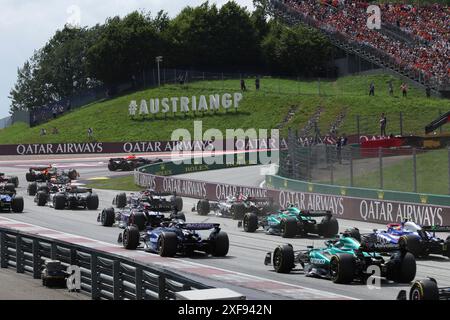 Spielberg, Österreich. 30. Juni 2024. Starten Sie den Formel 1 Grand Prix von Österreich am 30. Juni 2024 auf dem Red Bull Ring in Spielberg, Österreich. (Foto von HOCH ZWEI) Credit: dpa/Alamy Live News Stockfoto